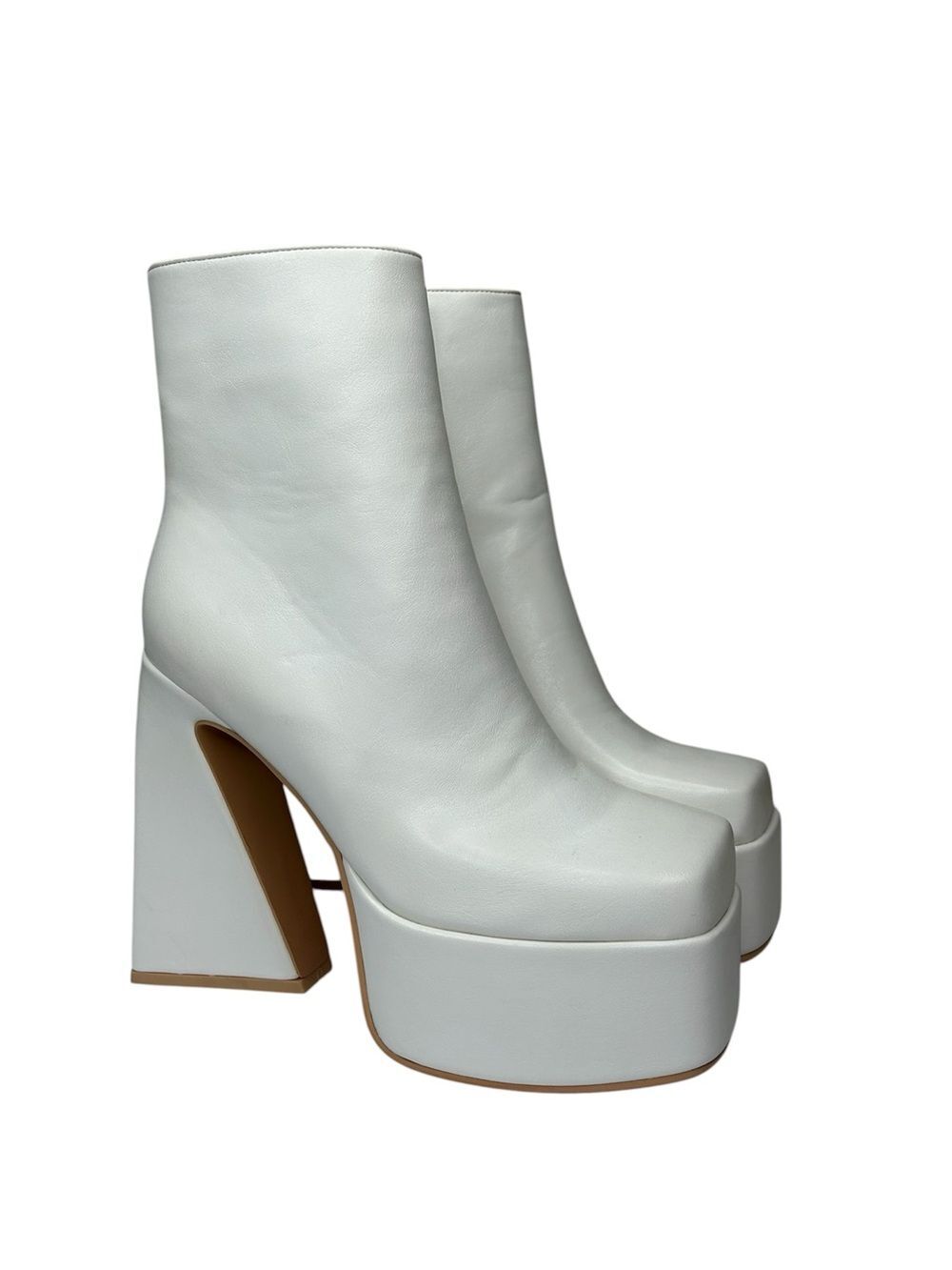 New without box wetkiss White Platform Boots Platform Chunky Ankle Boots 8